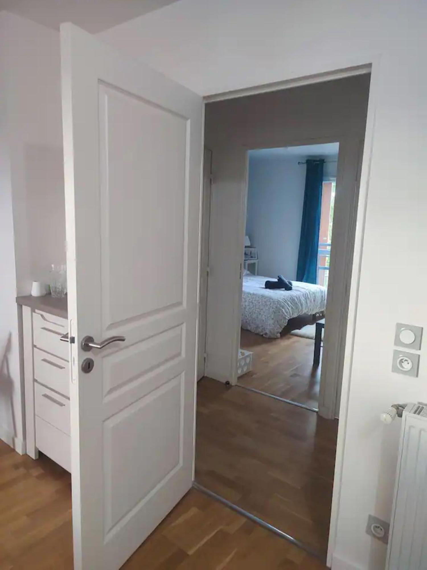 A 10 Mins D'Aeroport D'Orly Logement Lumineux Chaleureux อติส-มงส์ ภายนอก รูปภาพ